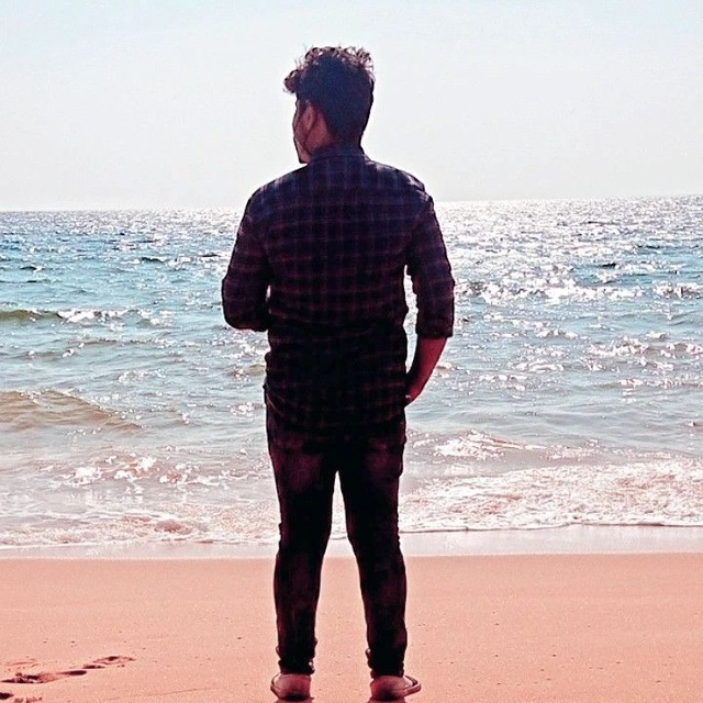 Vivek @vivekachooz